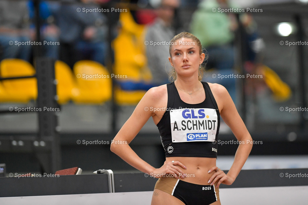 DM Halle 2026_Samstag-39 | 28.02.2026, xkaix, Leichtathletik Deutsche Meisterschaften Halle 2026,  v.l. Alica Schmidt (SCC Berlin) - Realisiert mit Pictrs.com