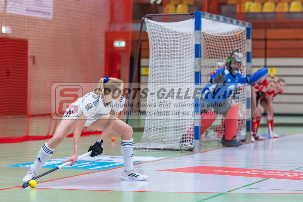 HK_20221126_101677 | 1. Bundesliga ( Halle ) Damen Crefelder HTC - Düsseldorfer HC am 27.11.2022 Crefelder HTC, Krefeld , Annika Sprink ( Düsseldorfer HC #3 )