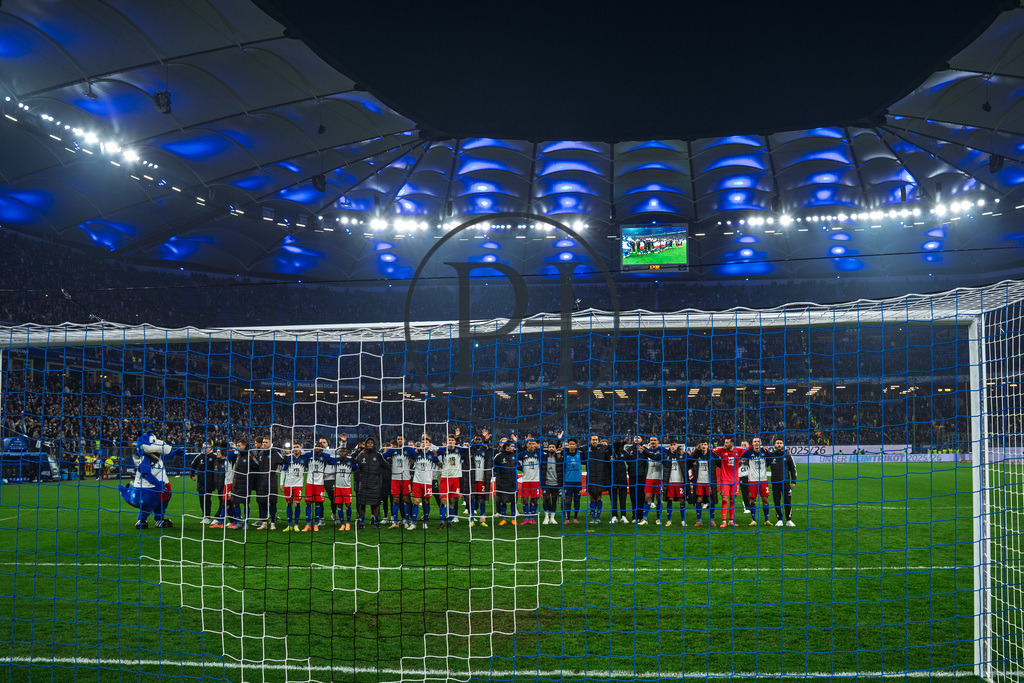 Spieltag 10 HSV - Dortmund_SC-03 | Philipp-Heist - Realisiert mit Pictrs.com