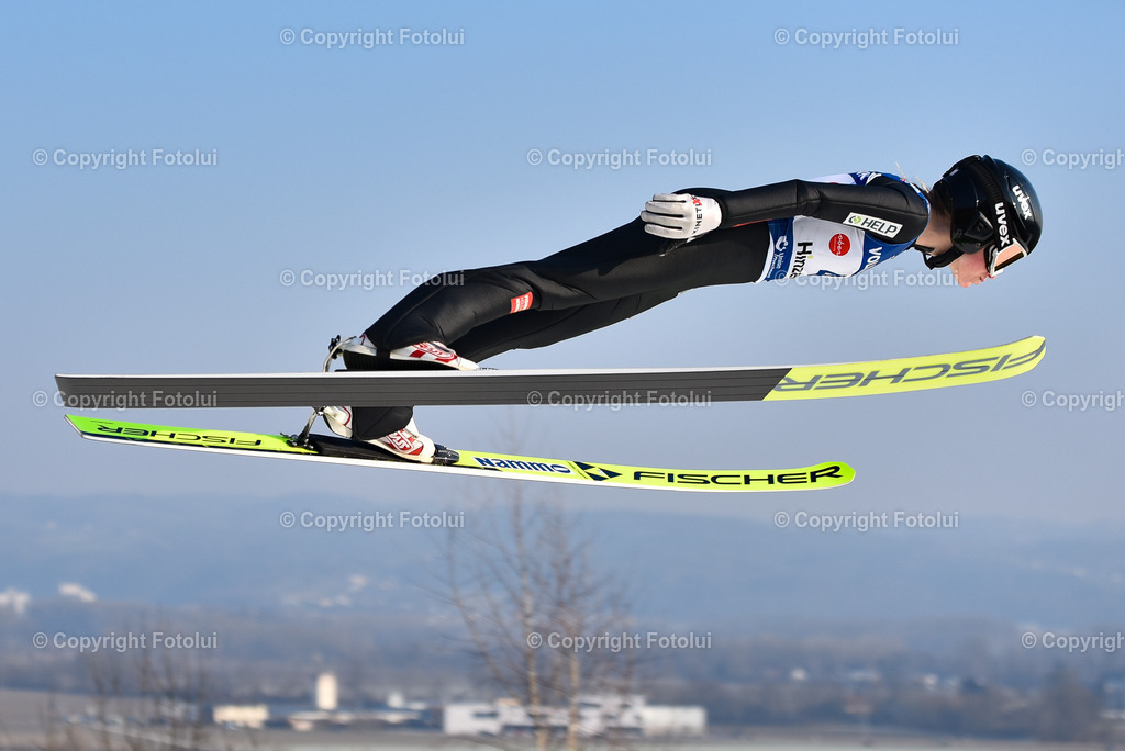 A_LUI_20230210_0013 | HINZENBACH, AUSTRIA, NORDIC SKIING, WOMEN TEAM-SKI JUMPING - FIS WORLD CUP 
IM BILD:  Ingvild Synnoeve Midtskogen (NOR)                

FOTO:FOTOLUI/UW