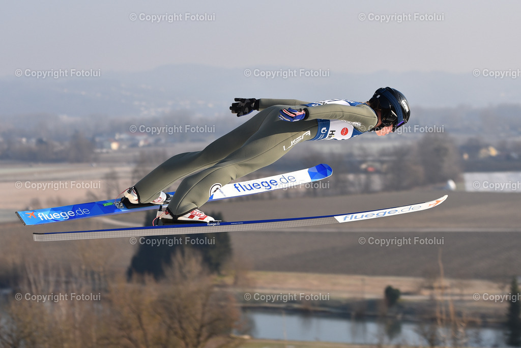 A_LUI_20230210_0017 | HINZENBACH, AUSTRIA, NORDIC SKIING, WOMEN TEAM-SKI JUMPING - FIS WORLD CUP 
IM BILD:  Annika Belshaw (USA)                

FOTO:FOTOLUI/UW