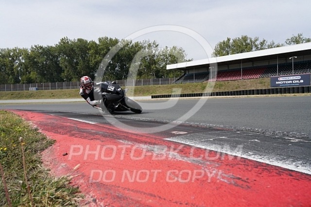 2024_09_08_PBK_42913 | Sportfotografie; SlowMotion; Video; Rennstrecke; Hafeneger; Speer; Racing; RSE; BMW; CBO; Trackday; Motorsportarena; Hockenheimring; Brno; Most; Barcelona; Valencia