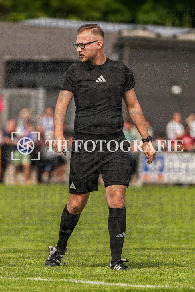 GER, FC Zell - FC Wittlingen, Fussball, Rothaus Bezirkpokal, Finale, Saison 2024/2025, 29.05.2025 | GER, FC Zell - FC Wittlingen, Fussball, Rothaus Bezirkpokal, Finale, Saison 2024/2025, 29.05.2025Foto: TH Fotografie/Alessio Bosco