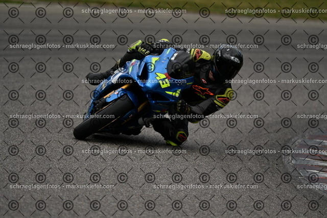 25bt02-0370 | markuskiefer.com - Realisiert mit Pictrs.com
