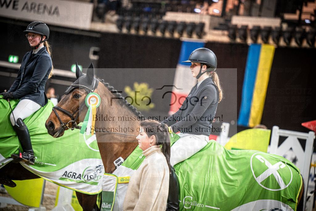DOS_0026 | Entdecke hochwertige Reitturnierfotos von Foto Oger. Professionell, emotional und authentisch – jetzt Lieblingsmomente im Shop bestellen.Deutschlandweite Turnierfotografie. - Realisiert mit Pictrs.com