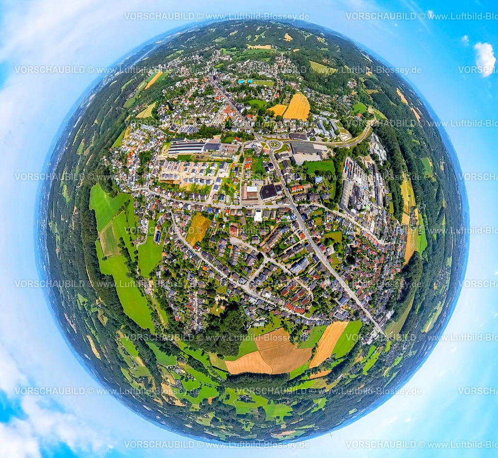 Sprockhoevel230790268_Niedersprockhoevel | Luftbild, Ortsansicht Niedersprockhövel, Baustelle neuer Kreisverkehr mit Glückauf-Allee, Neubau-Wohnsiedlung Am WInkel, Erdkugel, Fisheye Aufnahme, Fischaugen Aufnahme, 360 Grad Aufnahme, tiny world, Niedersprockhövel, Sprockhövel, Ruhrgebiet, Nordrhein-Westfalen, Deutschland