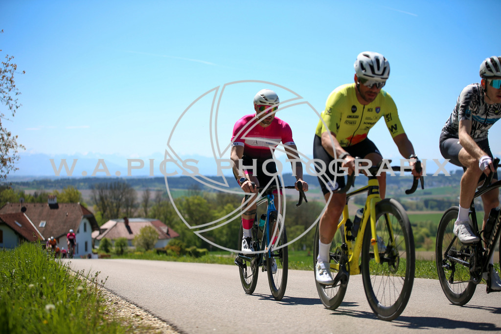 ..... | Wels, 23.04.2026, Kirschblüten Radrennen 2026 , Image shows: Photo: Wapics / Willdoner Andreas