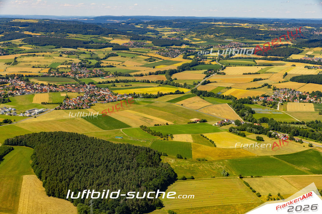 Aktuelles Luftbild von Forth Eckental - Die Luftaufnahme wurde 2022 mittels UL-Flugzeug erstellt ( keine Drohne ) - hochauflösende Kamera-Systeme von  Canon -Beste Qualität - Für grossformatige Ausdrucke geeignet. Die Geschenkidee !