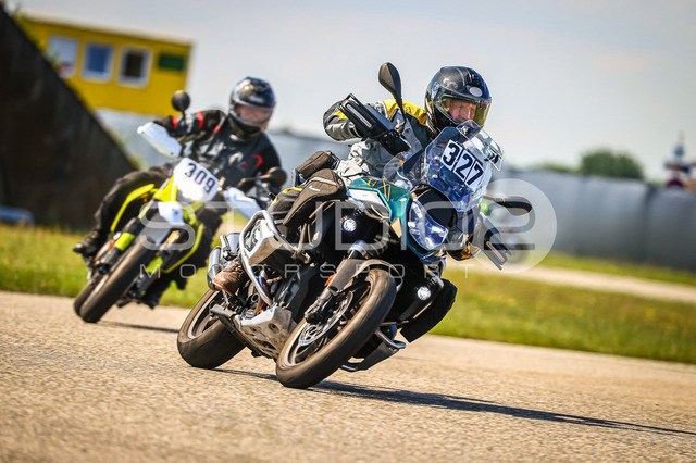 0327-260508DCB-044_327 | Deine Full-Service-Agentur für ✔️Videoproduktionen und ✔️Motorsportfotografie Jetzt Angebot anfragen!