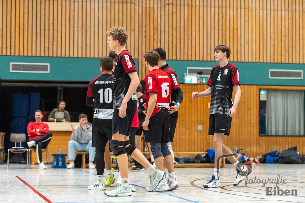 Oldenburger TB-VSG Ammerland | Volleyball Regionalliga; Oldenburger TB-VSG Ammerland am 24.01.2026 in Oldenburg (Sporthalle Haarenesch), Photo: Philip Eiben 2026 - Realisiert mit Pictrs.com