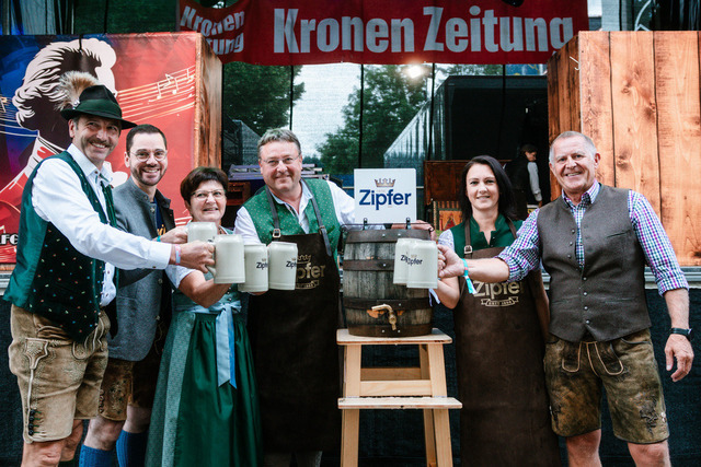 SR1_8706 | Hier finden Sie sämtliche Bilder aus der Admiral Bundesliga, oberösterreichischem Unterhaus und von weiteren Sportveranstaltungen.

Simon Reisinger - reisinger-simon.at - Realisiert mit Pictrs.com