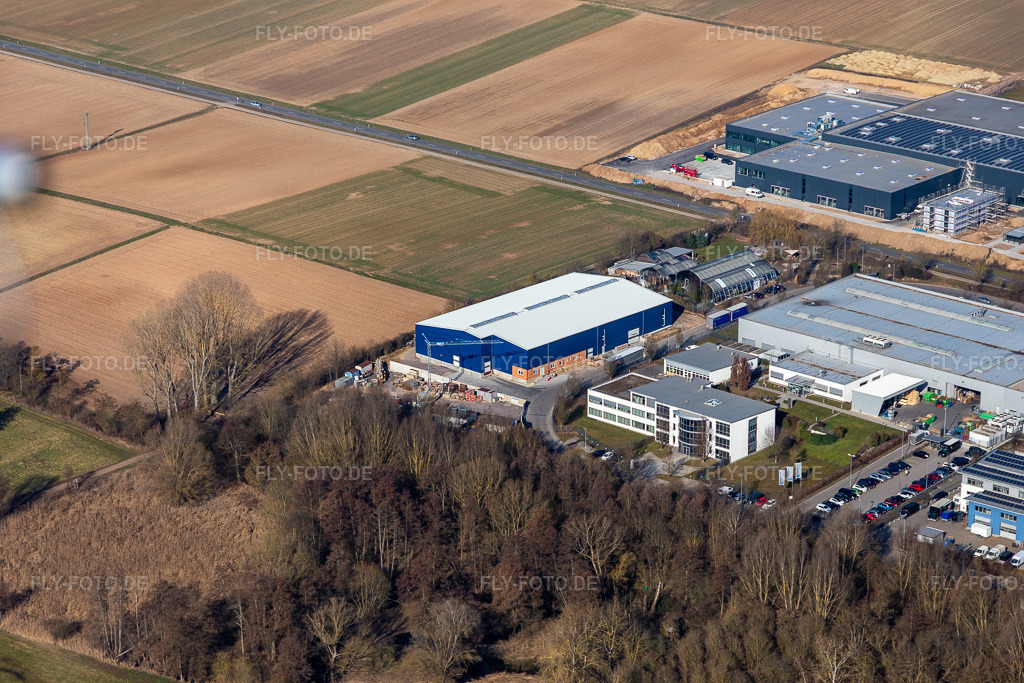 Luftbild: Gewerbepark West, Martin Daum Raumkonzepte in Herxheim bei Landau im Bundesland Rheinland-Pfalz in Deutschland. Foto: IMG_125772.jpg vom 02.03.2021 durch Werner Riehm/FLY-FOTO.de
