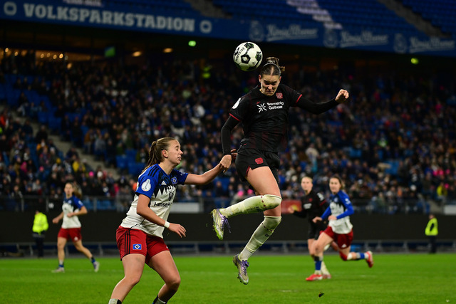 Fußball I Frauen I Saison 2025-2026 I DFB-Pokal I Achtelfinale I Hamburger SV - Bayer 04 Leverkusen I 18878 | Der Sportfotograf. - Realisiert mit Pictrs.com