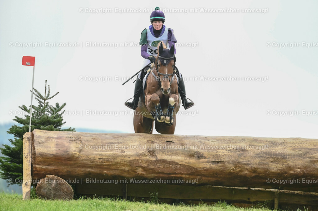 20230513_CCI2_Section2_Gelände_0154 | equistock