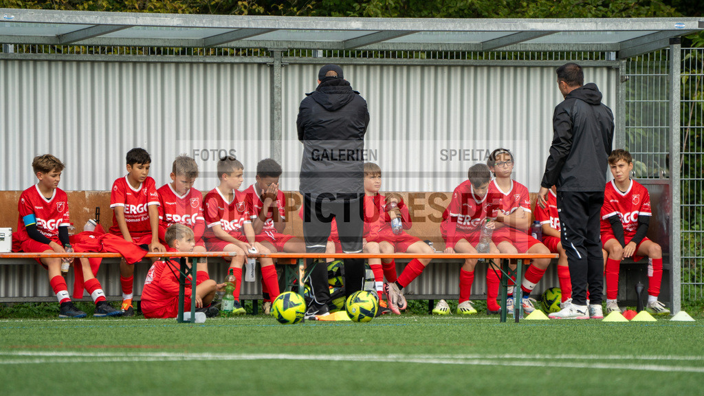 _DSC2144 | www.omgpictures.de, Sportfotograf, Verein, Fotograf, Baden Württemberg, Stuttgart, Heilbronn, omgpictures, Spieltag,  - Realisiert mit Pictrs.com