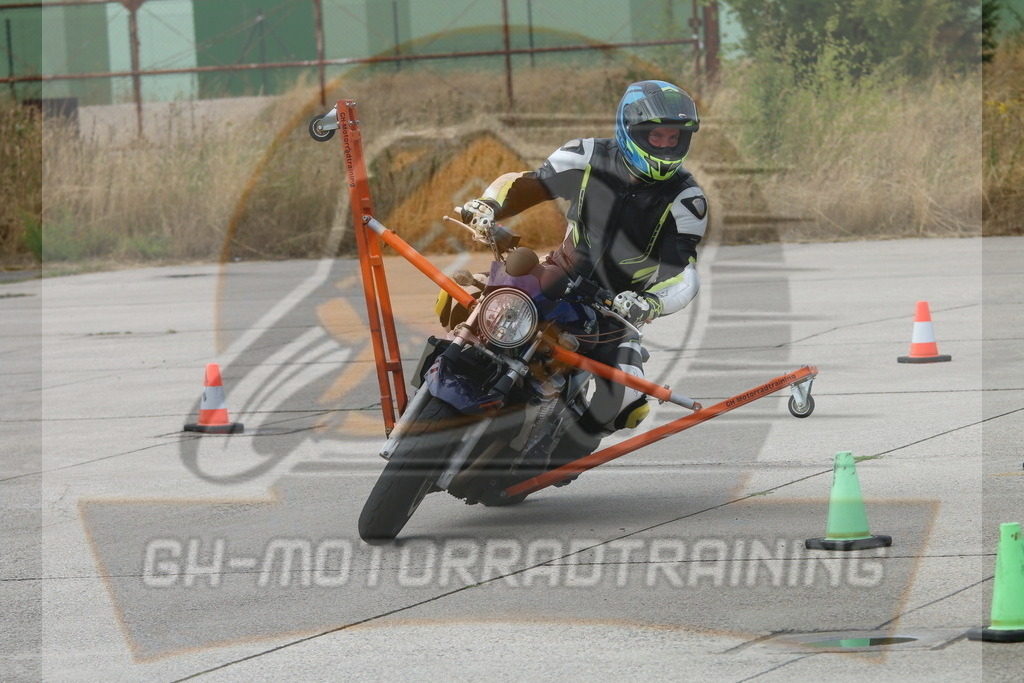 IMG_3506 | gh-motorradtraining-foto.de - Realisiert mit Pictrs.com
