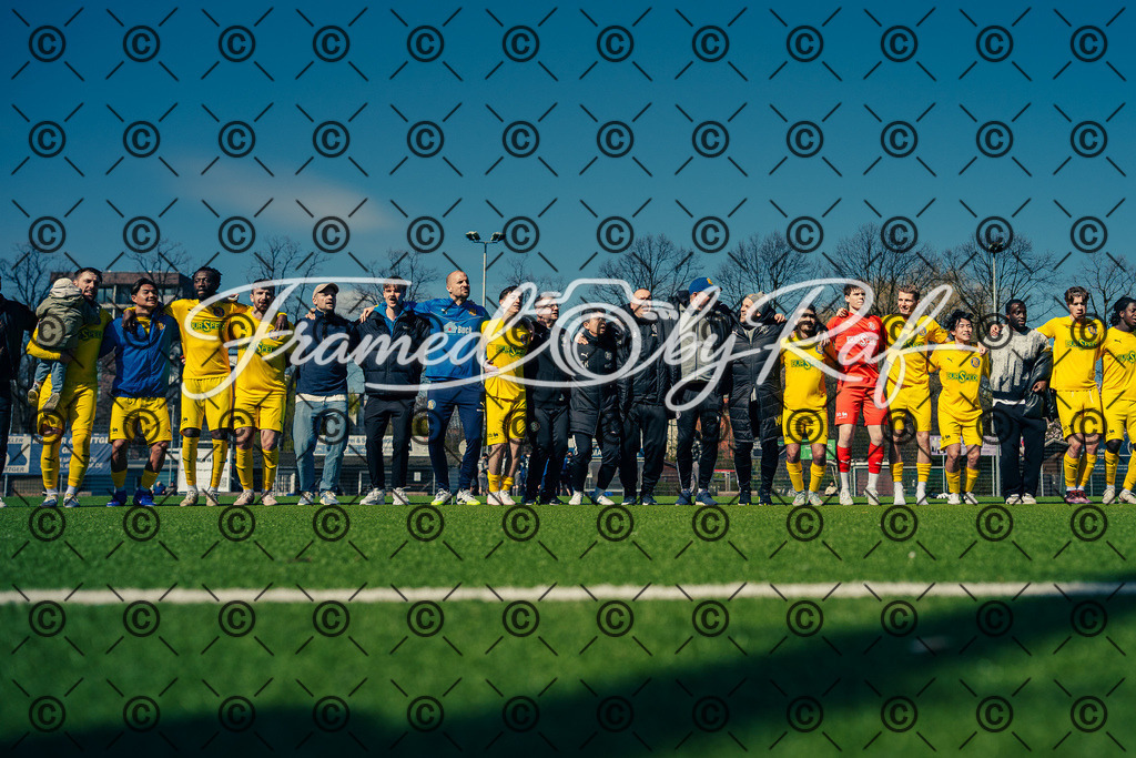 DSC03769 | Professioneller Online-Store für hochwertige Fotografie: Entdecke einzigartige Bilder aus Street, Events und Lifestyle. Sichere dir exklusive Prints und digitale Downloads in bester Qualität für dein Zuhause oder Projekte. - Realisiert mit Pictrs.com