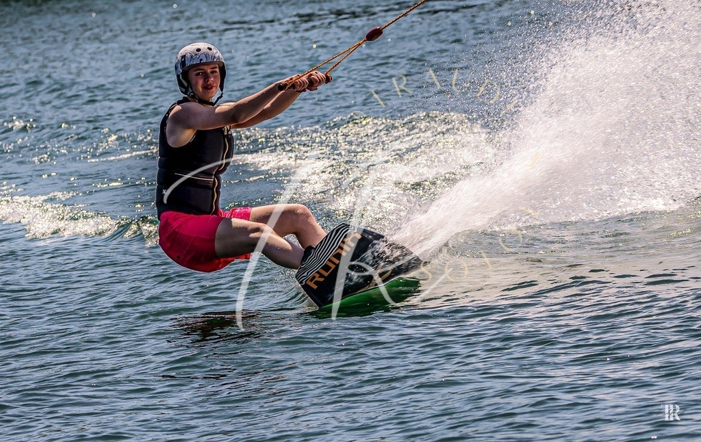 1f40fdd33a9c49d5b6bd8f5b3a05cd0a | traudl_s_fotos