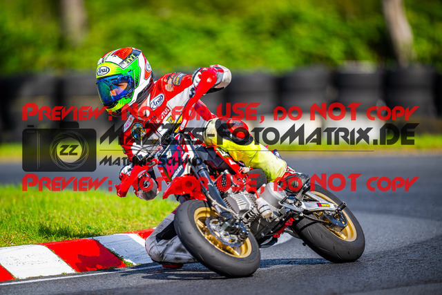 MaZZes_FotoMatrix_240430_6007705_3154 | Fotograf Mathias Schmid
Sportfotograf,
Eventfotograf,
Hochzeitsfotograf,
Portraitfotograf