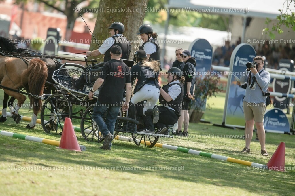 20230528_Jump-and-Drive_0182 | equistock
