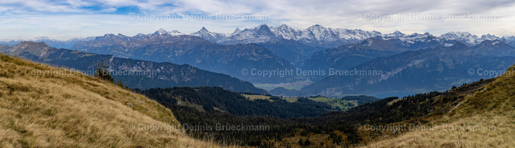 Interlaaken im Tal | Dennis-Brueckmann-Fotografie - Realisiert mit Pictrs.com