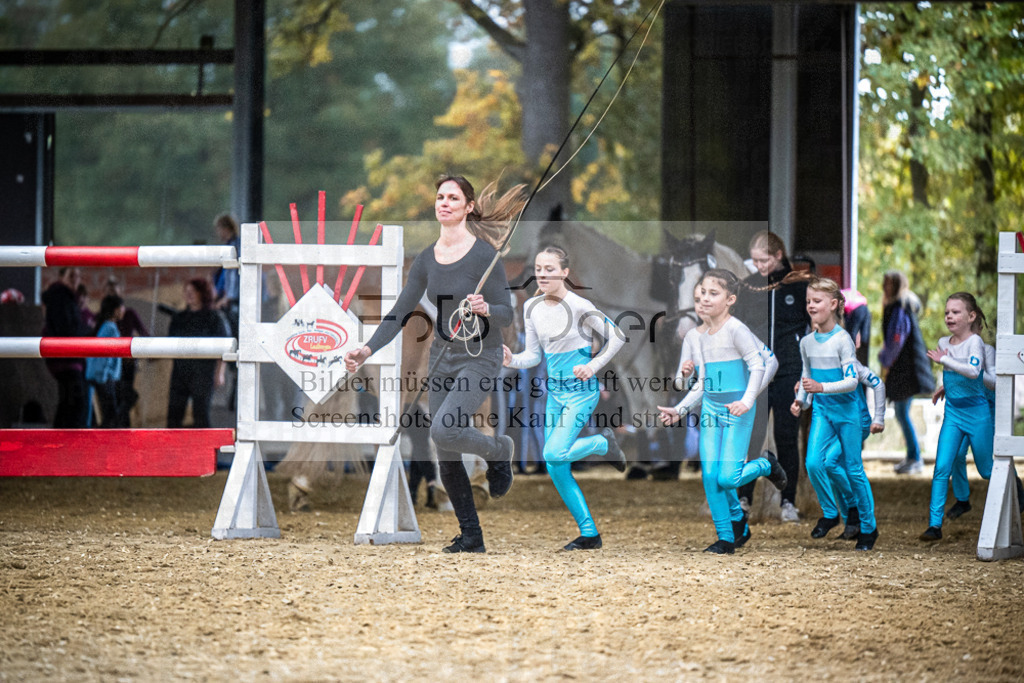 DOS_0004 | Entdecke hochwertige Reitturnierfotos von Foto Oger. Professionell, emotional und authentisch – jetzt Lieblingsmomente im Shop bestellen.Deutschlandweite Turnierfotografie. - Realisiert mit Pictrs.com