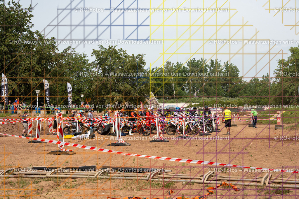 Niederwürzbach 2 Lauf-132 | Sportfotografie von RO-Fotos: Motorsport, Motocross, Enduro, Laufveranstaltungen und Triathlon. Professionelle Fotos von Sportlern und Events. - Realisiert mit Pictrs.com