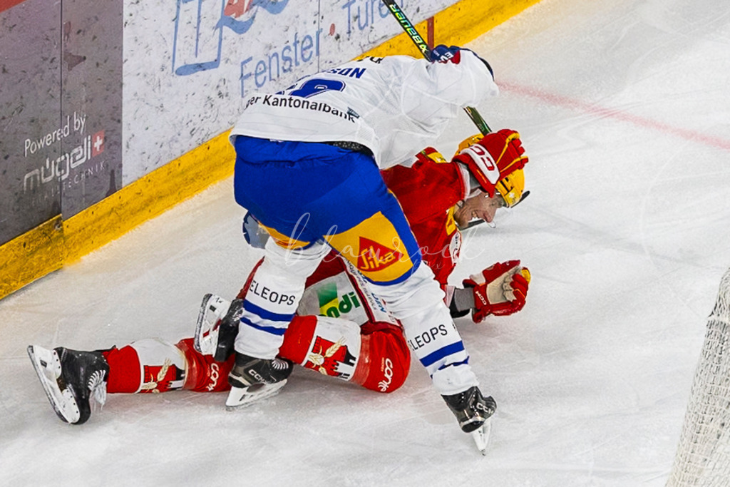 EHCB vs EVZ 20260227_WB-7348-2 | Sportbilder, Sportfotograf, Hochzeits- und Eventfotografin, Flugshows, Portraits und Tiershooting, Aviation, Downhill, Nationalleague, Swissleague, International