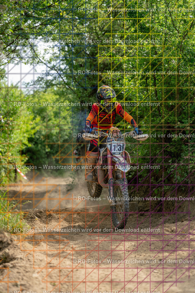 Niederwürzbach 1 Lauf -445 | Sportfotografie von RO-Fotos: Motorsport, Motocross, Enduro, Laufveranstaltungen und Triathlon. Professionelle Fotos von Sportlern und Events. - Realisiert mit Pictrs.com