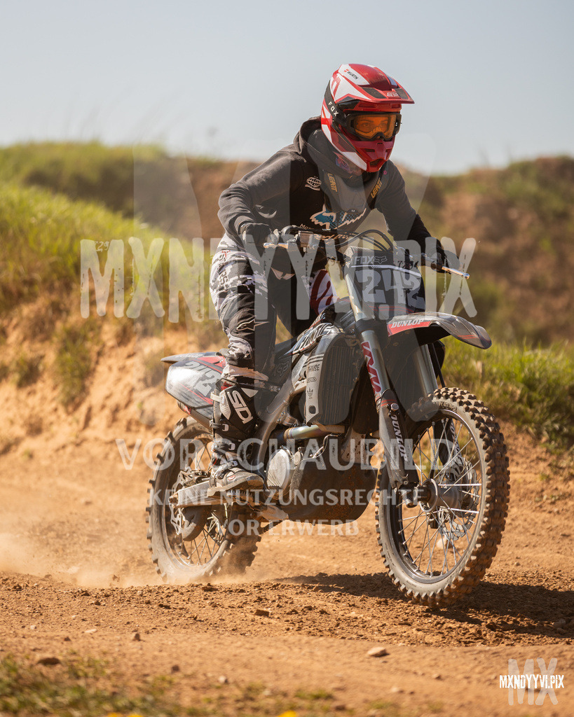 866A4564 | mxndyyvipix