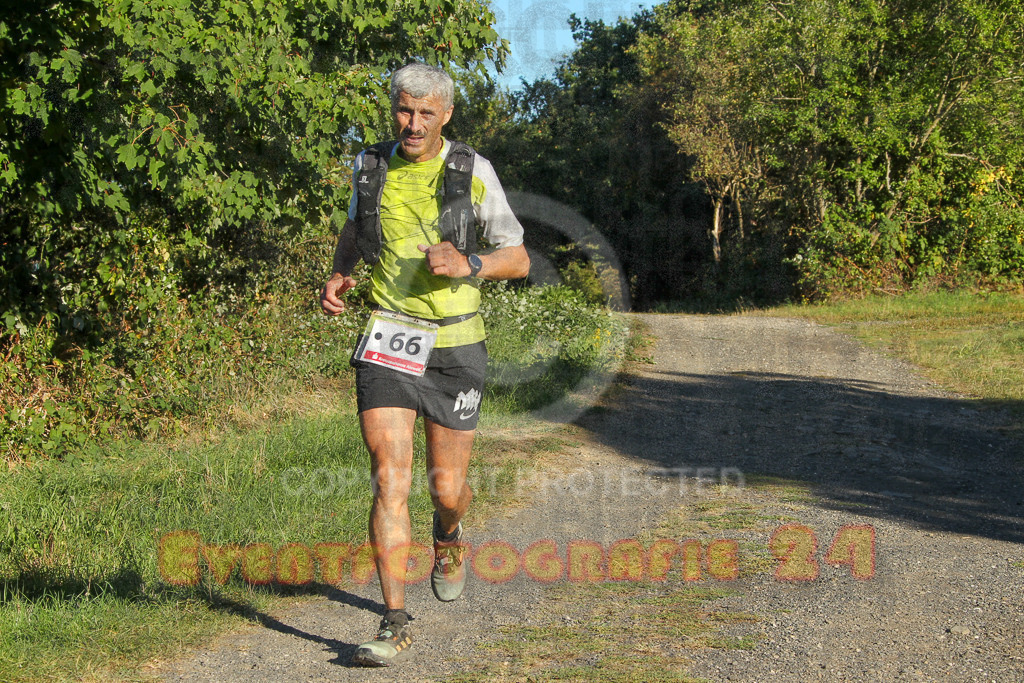 250830_1809_EV4_4833 | Sportfotografie im Rhein-Sieg Kreis, Köln, Bonn, NRW, Rheinland Pfalz, Hessen, etc. Unser Tätigkeitsfeld umfasst den Laufsport vom Volkslauf über den Marathon, Duathlon, Triathon bis zum Ultralauf wie Kölnpfad Ultra oder Schindertrail.