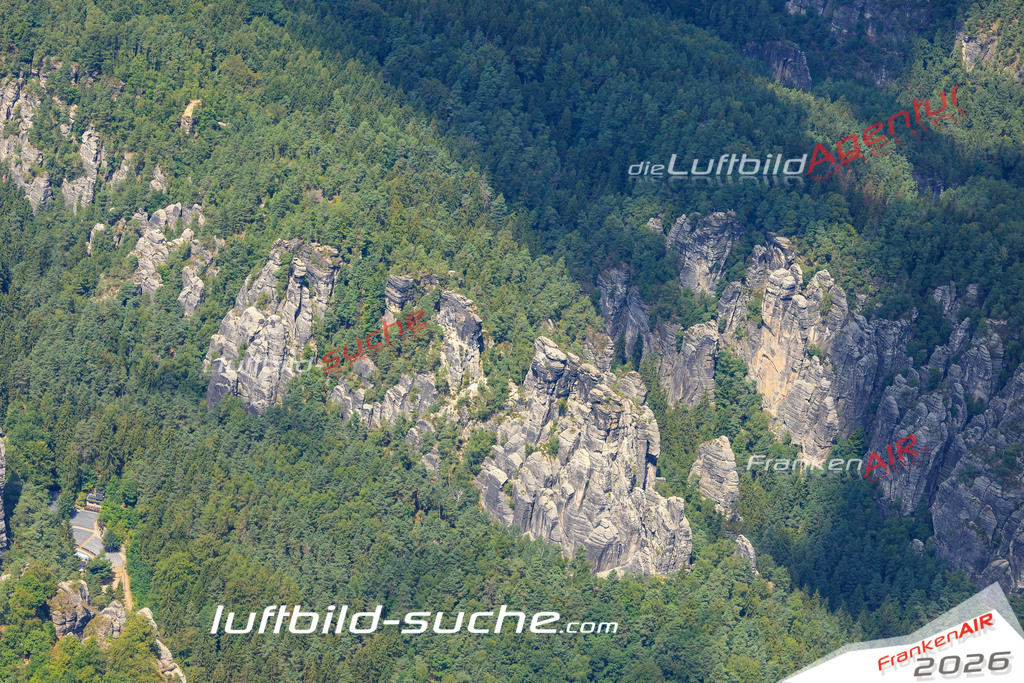 Luftbild von Saechsische_schweiz  - Luftaufnahme wurde 2016 von https://frankenair.de mittels Flugzeug (keine Drohne) erstellt - die Geschenkidee