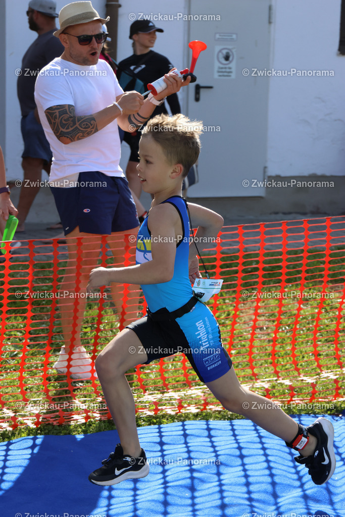 Tag 1 Lauf Klein-006 | Urban. Natur. Panorama. Luftbild. 
Der Bildershop für aufregende Perspektiven!
Für Deko, Wandbild und Kalender!
Wir bringen LED-Bilder zum Leuchten!
