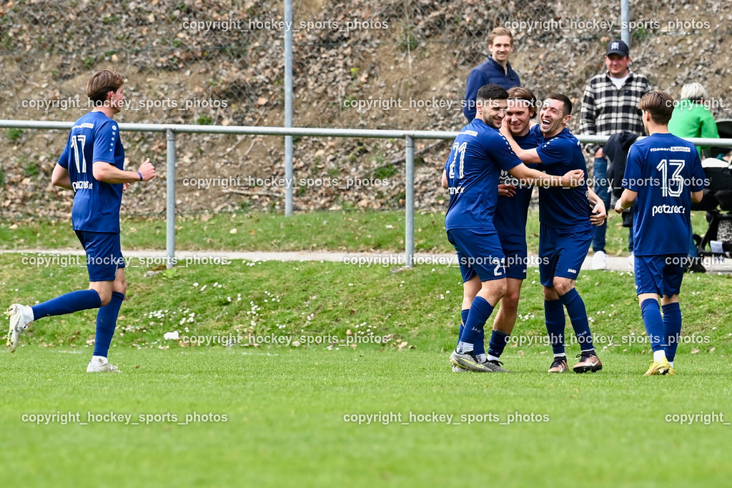 ATUS Velden vs. URC Thal Assling 1.4.2023 | Jubel ATUS Velden Mannschaft, #17 Lukas Matthias Hausott, #21 Dardan Kameraj, #10 Lukas Lausegger, #7 Anel Mujkic, #13 Felix Fürstaller