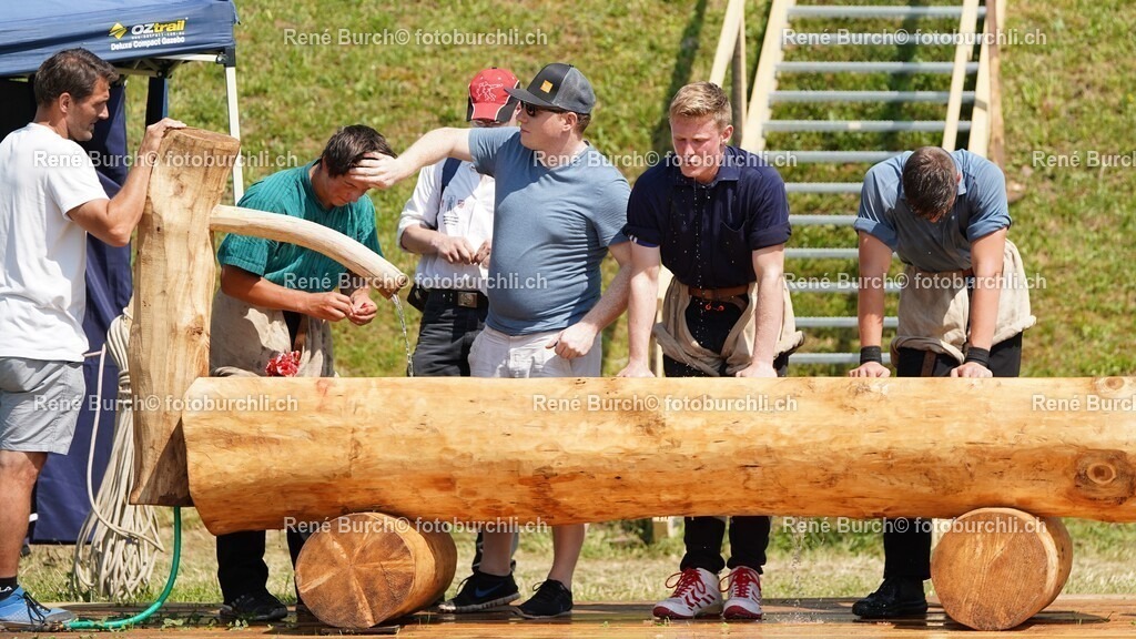 55 | René Burch leidenschaftlicher Fotograf aus Kerns in Obwalden.  Hier finden sie Sport, Landschaft und Natur Fotografie.
 - Realisiert mit Pictrs.com
