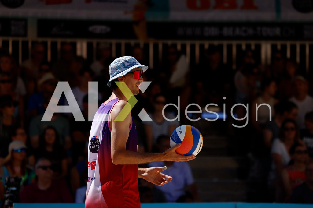 Obi BeachTour 2026 - Basel | BASEL, SWITZERLAND - JULY 18: SIMON HAGENBUCH (SUI) during the Obi BeachTour 2026 match between HAGENBUCH / HAUSSENER (SUI) and LEITNER / KINDL (AUT) at Barfüsserplatz on July 18, 2026 in Basel, Switzerland. - Realisiert mit Pictrs.com