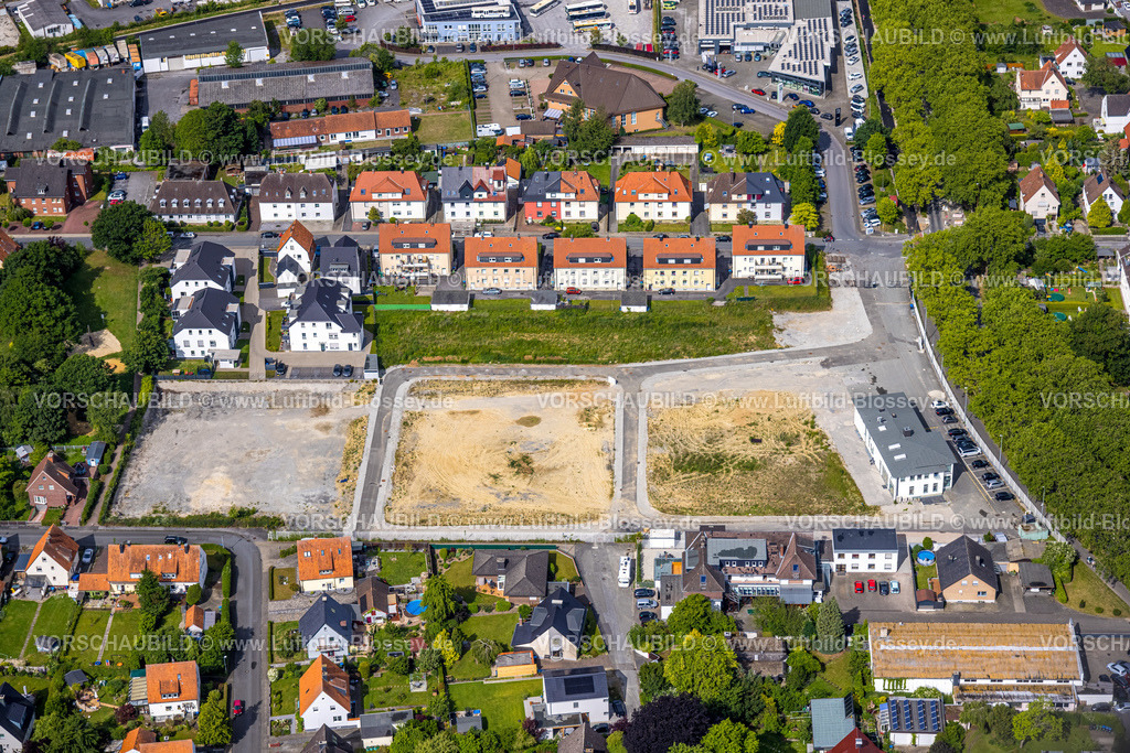 Soest220600367 | Luftbild, Luftbild, Wohngebiet und BrachflÃ¤che zwischen Briloner StraÃŸe und Geseker StraÃŸe, Soest, Soester Boerde, Nordrhein-Westfalen, Deutschland