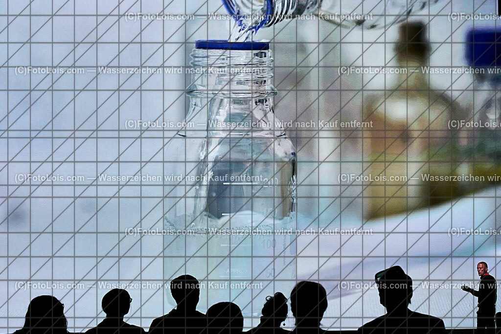 ALP8599_Linz_ARS-Elektr_MH_Nassplattenfotografie | (C)FotoLois.com, Alois Spandl, Linz an der Donau - ARS Elektronica Center, Multimediashow über Nassplattenfotografie von Markus Hofstätter, Fr 13. Oktober 2023.