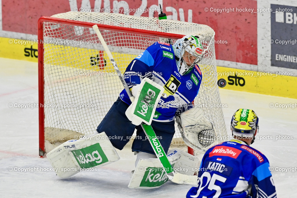 EC IDM Wärmepumpen VSV vs. Hydro Fehervar AV19  | #1 LAMOUREUX Jean Philippe EC VSV, Puck, EC IDM Wärmepumpen VSV vs. Hydro Fehervar AV19 , EC IDM Wärmepumpen VSV vs. Hydro Fehervar AV19  am 01.01.2025 in Villach (Stadthalle Villach), Austria, (Photo by Bernd Stefan)