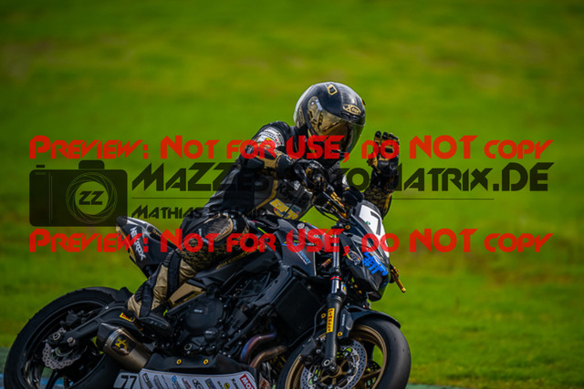 MaZZes_FotoMatrix_220924_8259 | TWIN CUP