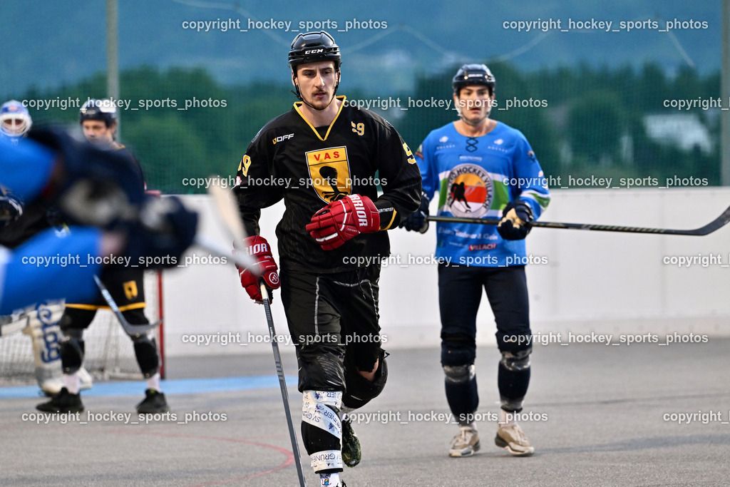 ASKÖ Hockey Villach vs. VAS Ballhockey  | #99 Alagic Adis VAS Villach, ASKÖ Hockey Villach vs. VAS Ballhockey , ASKÖ Hockey Villach vs. VAS Ballhockey  am 06.07.2025 in Villach (Alpen Arena ), Austria, (Photo by Bernd Stefan)