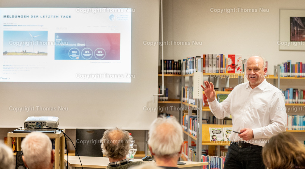 DSC_6283 | bbe, Bensheim, Goethegymnasium , Diwan Gespräche, Prof. Andreas Dreizler, ,, Bild: Thomas Neu