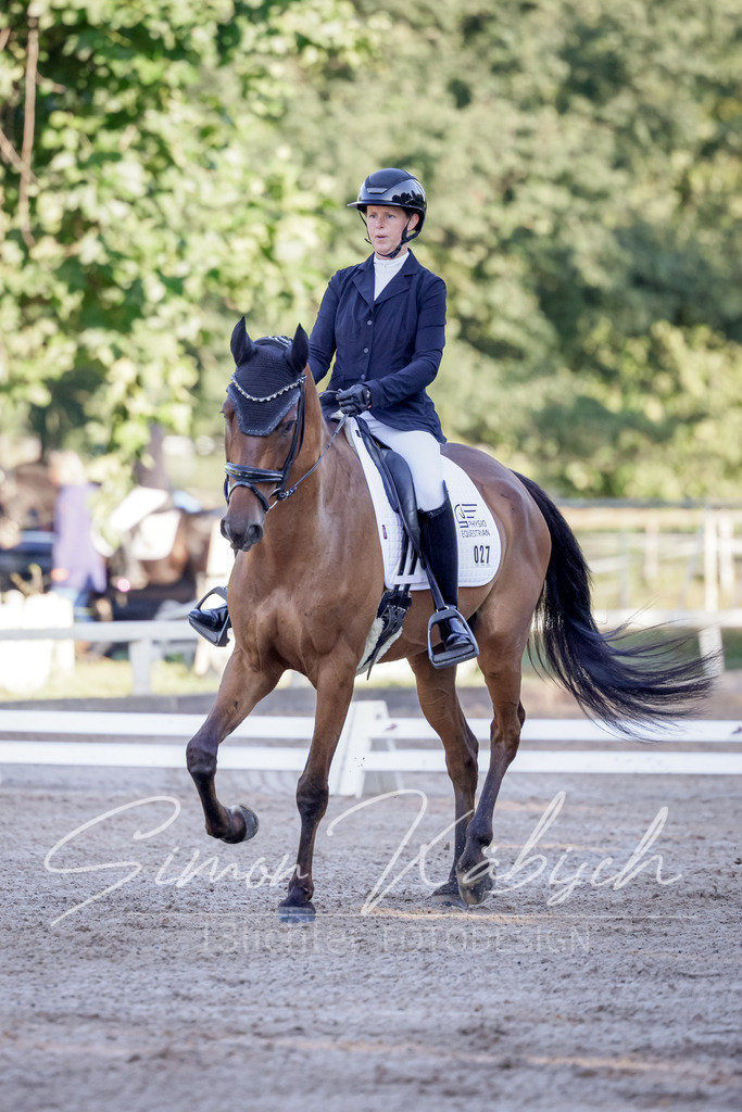 20250906-_3LI2854 | Tierfotografie Pferde, Hunde, Katzen, Haustiere.
Turnierfotografie Reitturniere, Reiten, Springreiten, Dressur in Hanau, dem Main-Kinzig-Kreis und dem Rhein-Main- Gebiet um Frankfurt