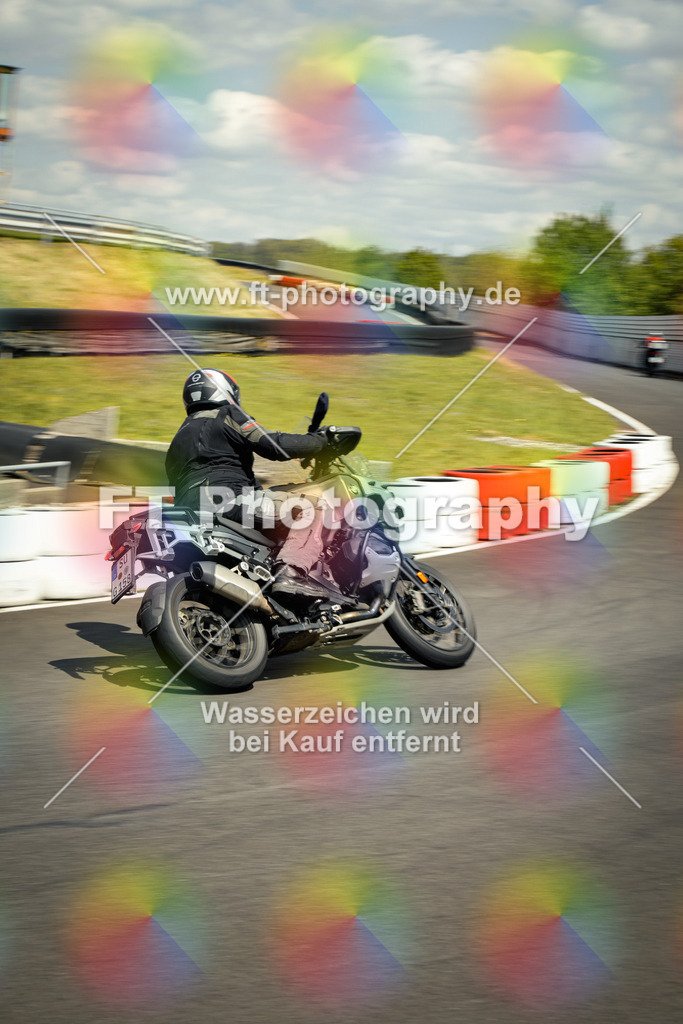 OBK_Mai_Justin_Uwe-11021 | Hier findet Ihr Bilder von Touristenfahrten auf der Nürburgring Nordschleife oder von anderen Veranstaltungen die ich besucht habe. Viel Spass beim Durch Schauen 