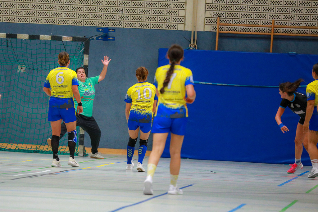 Neukirchen-Duisburg310825_030 | Bildergalerie von Sport-Ereignissen aber auch von weiteren spannenden Dingen - nicht nur vom Niederrhein. In Anlehnung an den bekannten Spruch von Hanns Dieter Hüsch heißt das Motto: "Niederrhein ist überall".  - Realisiert mit Pictrs.com