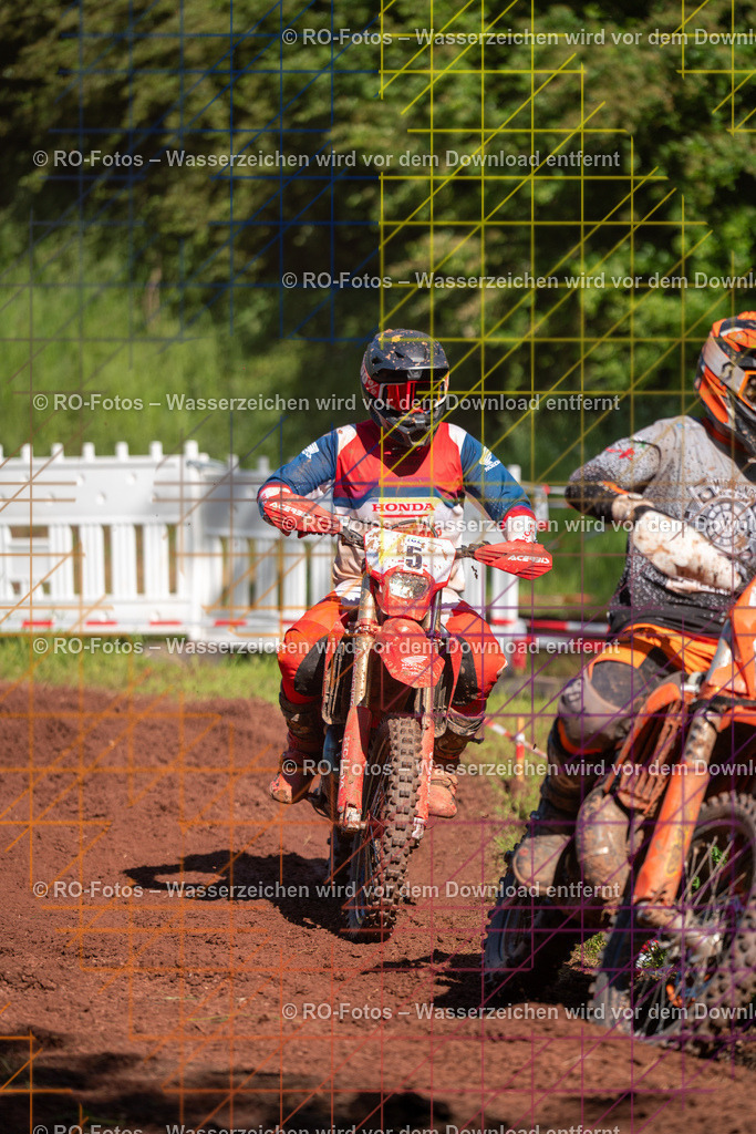 Wolfshausen 3 Lauf -1188 | Sportfotografie von RO-Fotos: Motorsport, Motocross, Enduro, Laufveranstaltungen und Triathlon. Professionelle Fotos von Sportlern und Events. - Realisiert mit Pictrs.com