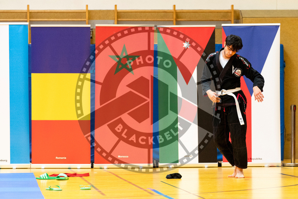 20231118PBB10830 | Fighters compete during the AJP Tour 600 Frankfurt Championship in Frankfurt/Main, Germany, on November 18, 2023.