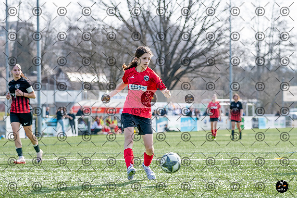 20260308_FCR_FF-17 vs FCRohr_FF17_042-220 | Sport und Naturfotografie von Roberto Esposito zeigt echte Momente Bewegung und die Schönheit der Natur. Ausdrucksstarke Bilder schaffen Emotionen.