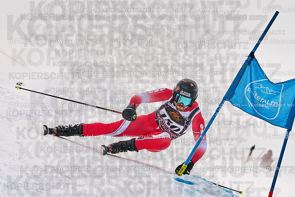 _ALP3071_MASTERS-WM_Reiteralm_A-GS_Brie Lucas | FISWORLD CHAMPIONSHIPSMASTERS ALPINE SKIING, 23. – 28. MÄRZ 2026 - REITERALM | STMK | AUT.   Veranstaltet vom Masters-Referat des Deutschen Skiverbandes (DSV). Durchführende Organisation: WSV Pichl-Reiteralm, unterstütutzt von den Bergbahnen REITERALM bei Schladming und SKI AUSTRIA.                            Disziplinen:  Super-G, GiantSlalom, Slalom.                                                 Kategorien:  A (Herrn 30-59 Jahre), B (Herrn ab 60 Jahre), C (Damen 30-59 Jahre), D (Damen ab 60 Jahre).                Rennstrecken:   Gasselhöhe und Muldenliftpiste auf der Reiteralm.