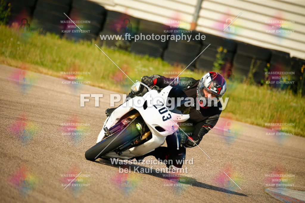 _MOT5499 | Hier findet Ihr Bilder von Touristenfahrten auf der Nürburgring Nordschleife oder von anderen Veranstaltungen die ich besucht habe. Viel Spass beim Durch Schauen 